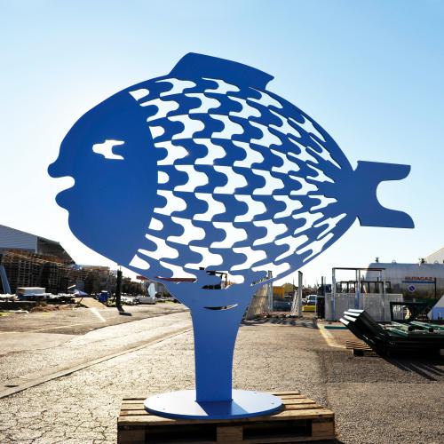 Sculpture ''le Poisson'' - acier - ici thermo-laqué - 232 x 253 cm - 